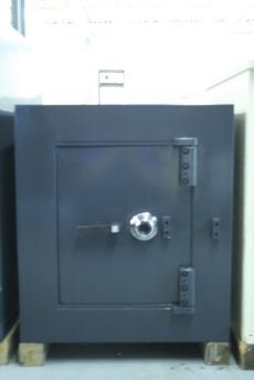 Used Mosler 2218 Money TRTL30 High Security Safe